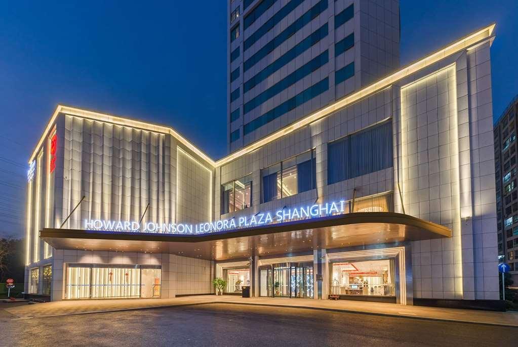 Howard Johnson Wyndham Leonora Plzaz Shanghai Bagian luar foto