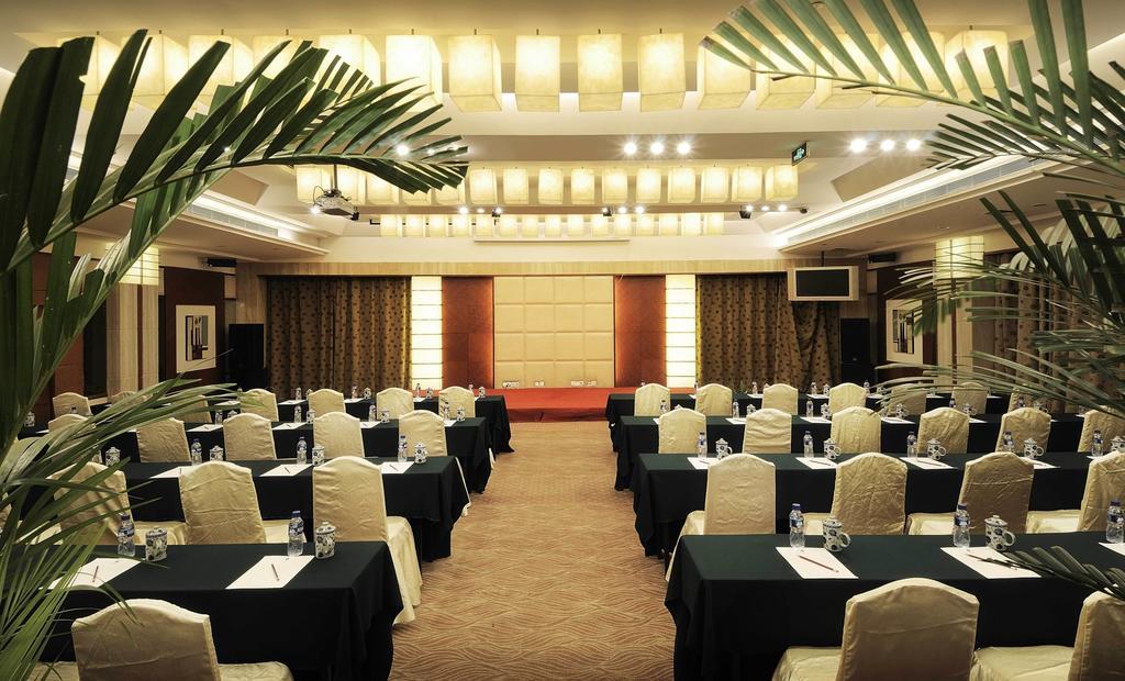 Howard Johnson Wyndham Leonora Plzaz Shanghai Fasilitas foto